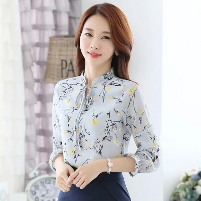 Mặc áo gì với váy da? 10+ Outfit nổi bật với chân váy da