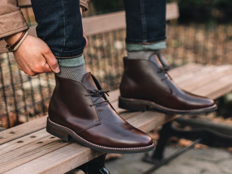 Gợi ý cách mix đồ với giày boot nam trẻ trung