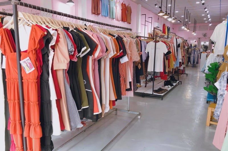 Cửa hàng quần áo Moonwear Lưu Ngay Top 7 Shop Quần Áo Sóc Trăng Nhiều Người Biết Đến