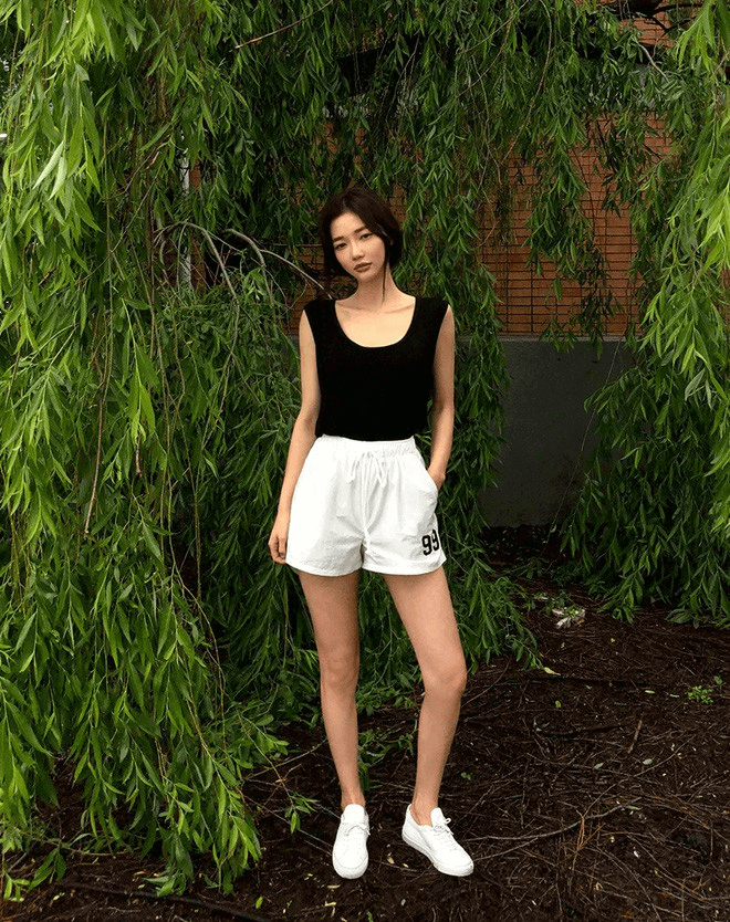 10+ Cách mix áo ba lỗ nữ siêu đẹp và CHUẨN