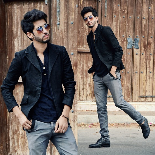 10 Cách phối đồ với áo sơ mi đen nam nữ đẹp và thời trang nhất 1 10 Cách phối đồ với sơ mi đen cho nam và nữ đẹp, thời trang nhất