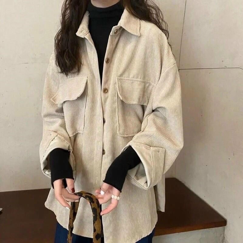 Lưu ngay 15 mẹo phối đồ với sơ mi nhung cực hay