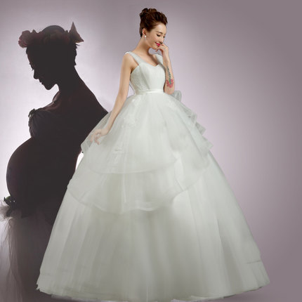 Bí quyết chọn váy cưới cho bà bầu 4 tháng đẹp đến từng centimet