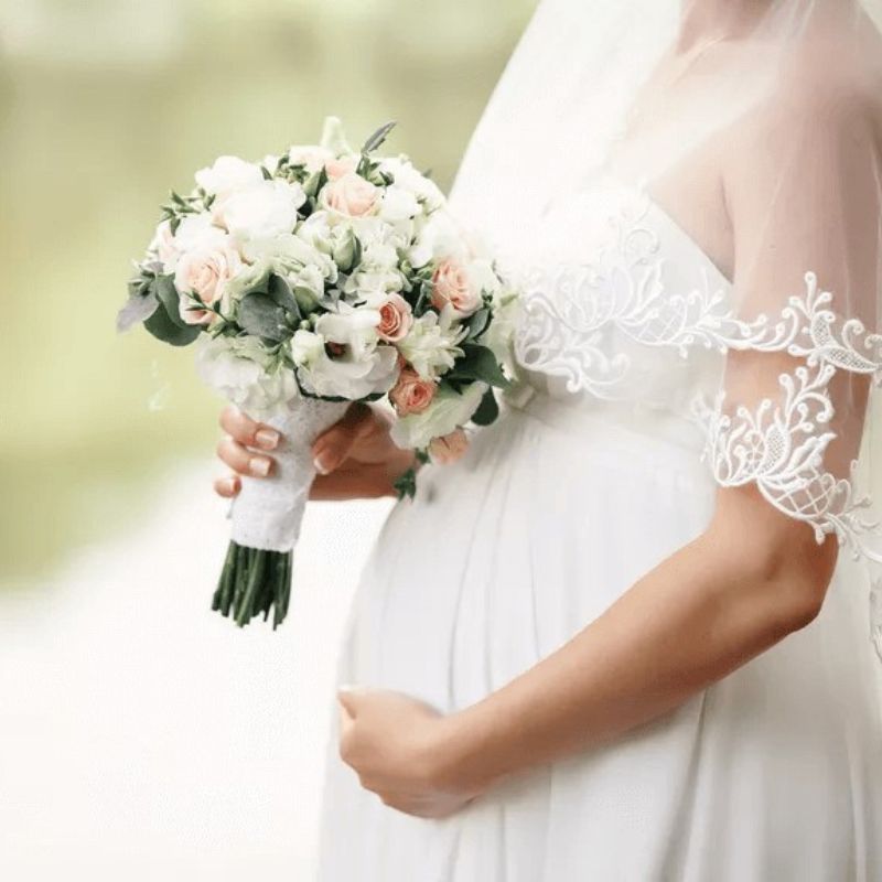 Váy cưới cho bà bầu tháng thứ 7