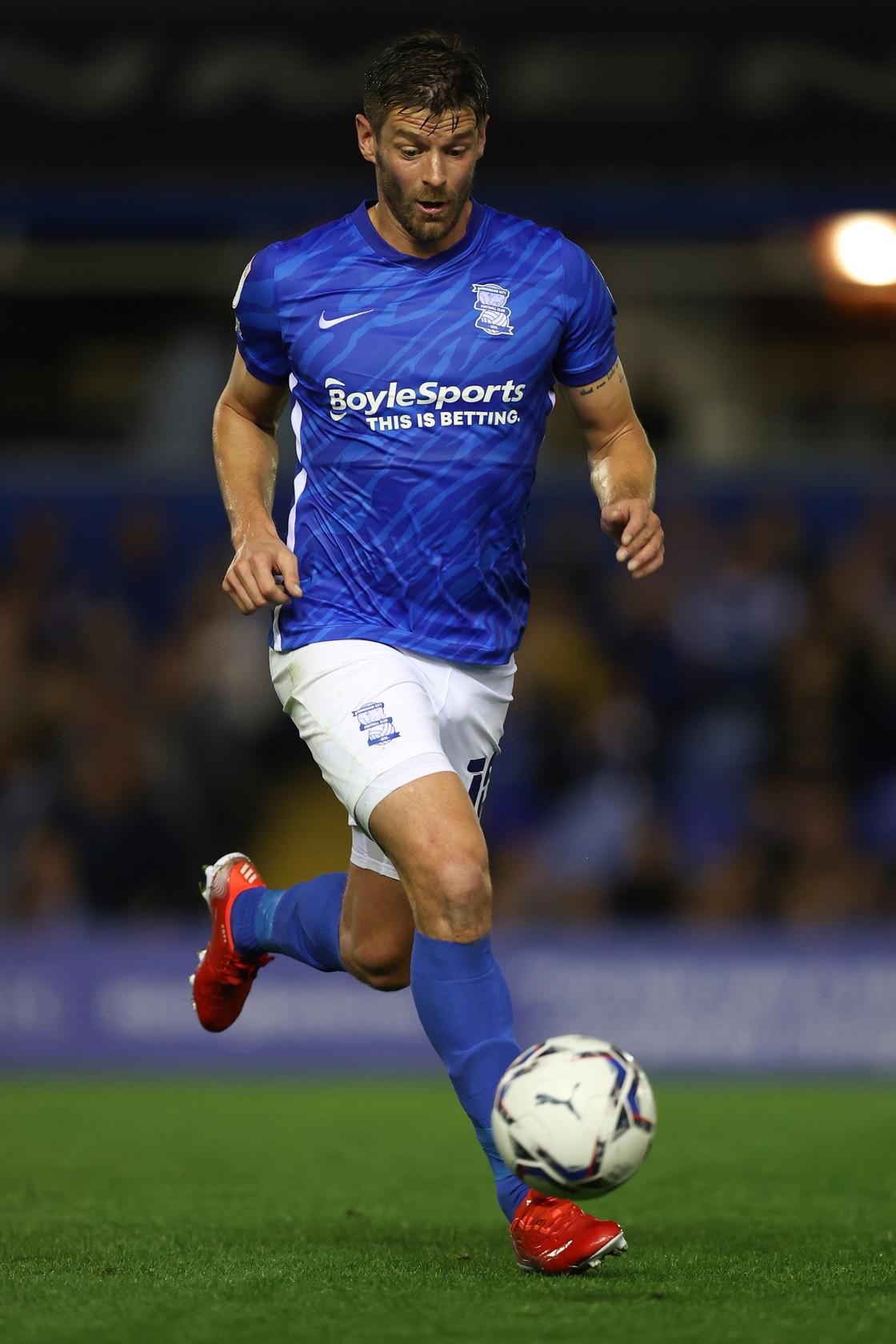 Những cầu thủ Premier League tệ nhất thập kỷ Revealed! The top 10 worst players in the Premier League ever