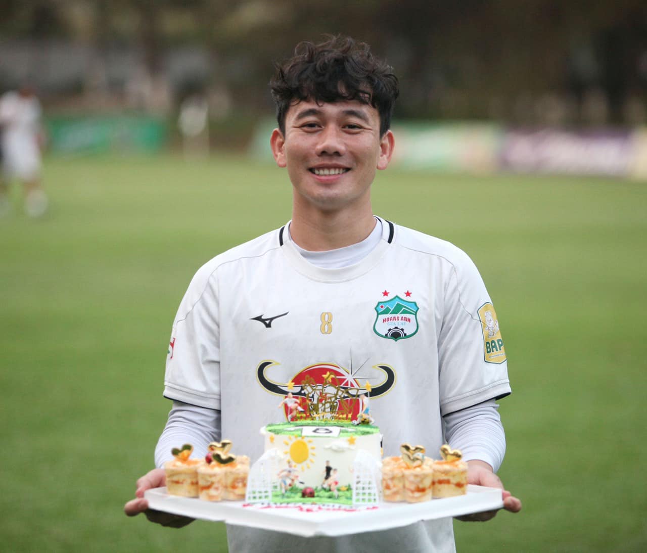 Trần Minh Vương là ai? Bạn kiếm được bao nhiêu trong một tháng? Bạn có bán bằng cấp không? - Scrumvn