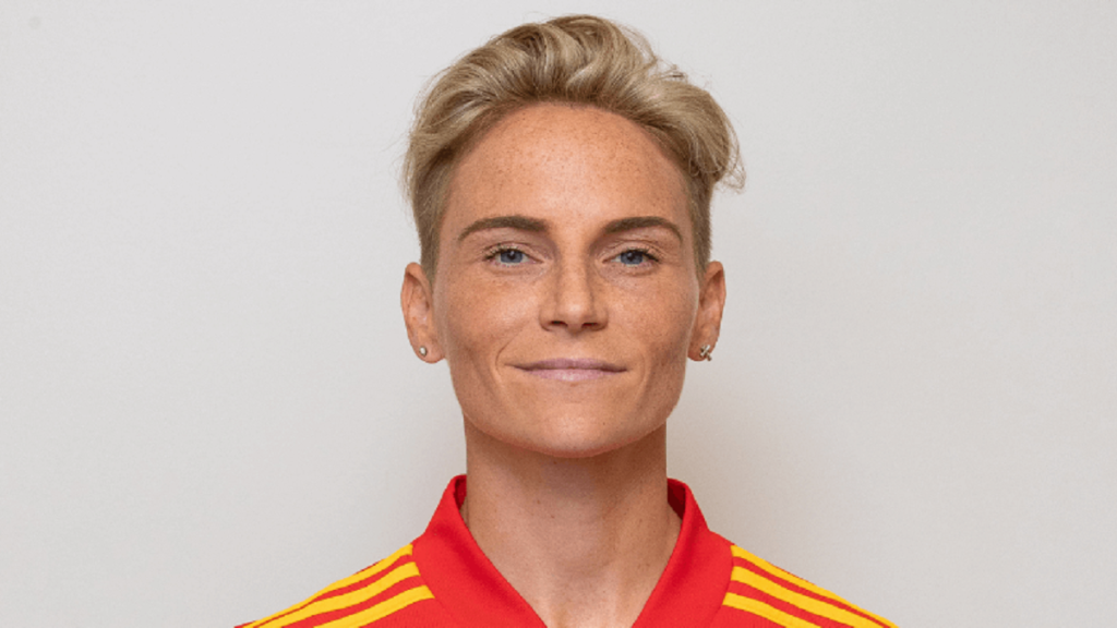 Tiểu sử Jess Fishlock - Footbalium