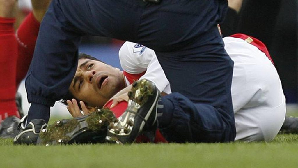 Những chấn thương bóng đá tệ nhất mọi thời đại - Footbalium