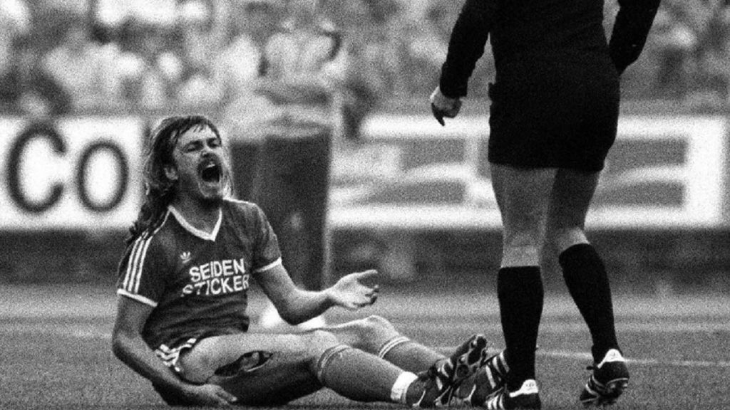 Những chấn thương bóng đá tệ nhất mọi thời đại - Footbalium