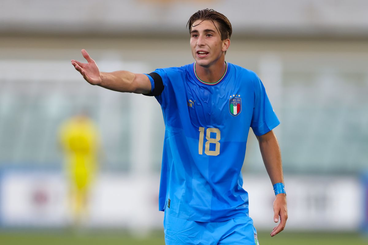 Fabio Miretti dính chấn thương mắt cá khi làm nhiệm vụ quốc tế - Đen & Trắng & Đọc Tất Cả