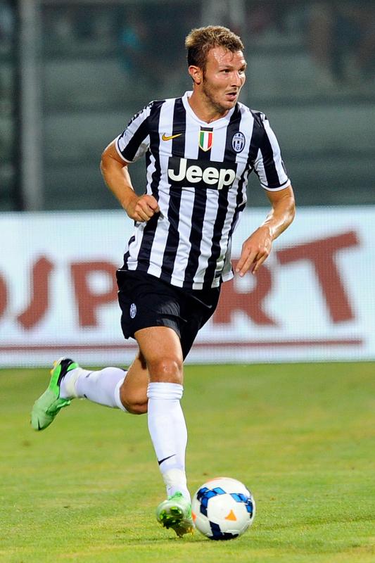 Ufficiale Marco Motta al Genoa - Juventus News - Calciomercato Juventus