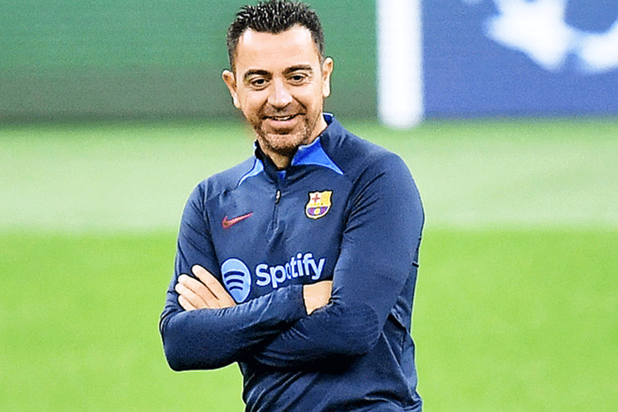 Xavi Hernandez | Barcelona coach Xavi Hernandez firefight after funds bite ruffles feathers - Telegraph India