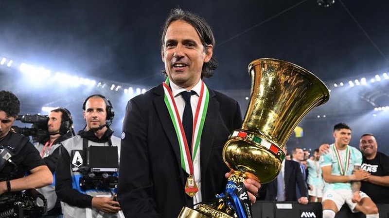 HLV Simone Inzaghi chắc chắn sẽ là chiến lược gia đáng chú ý trong thời gian tới Huấn luyện viên Simone Inzaghi - Cái tên vĩ đại tiếp theo