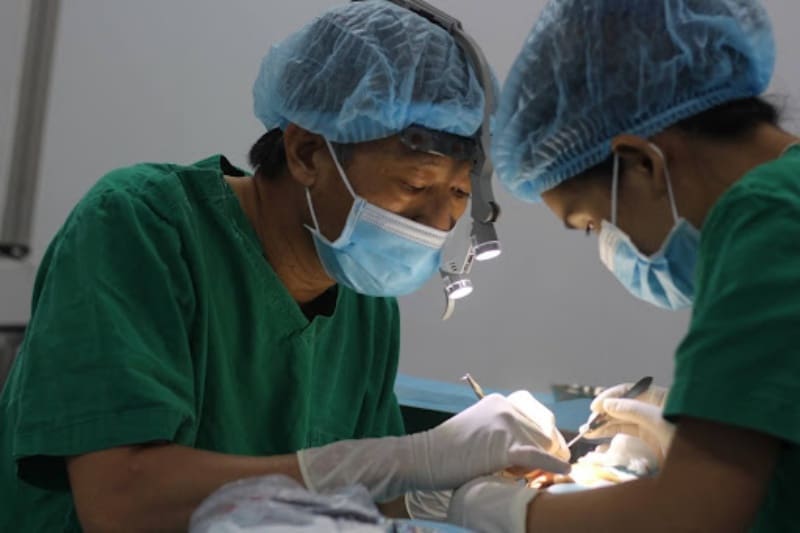 Nâng chân mày xóa sẹo trong bao lâu? 4 nguyên nhân để lại sẹo sau nâng chân mày