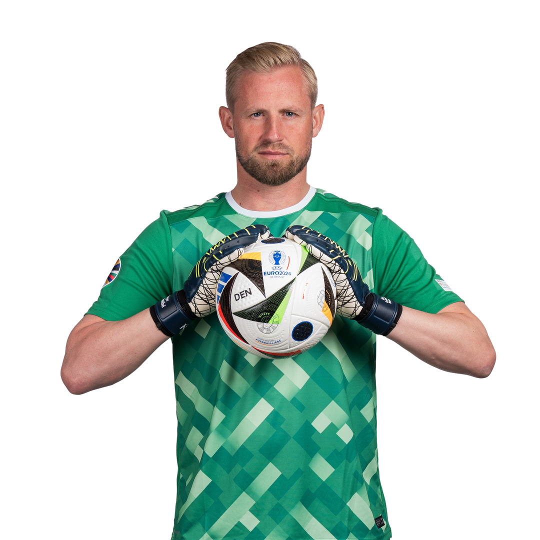 Kasper Schmeichel | Đan Mạch | UEFA EURO 2024 | UEFA.com