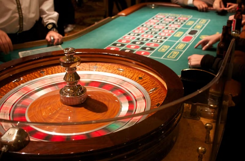 Hướng dẫn cách chơi Roulette cho người mới bắt đầu - Debit
