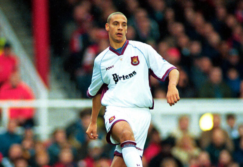 Đọc thêm về CLB West Ham Utd: Những cầu thủ xuất sắc nhất lịch sử