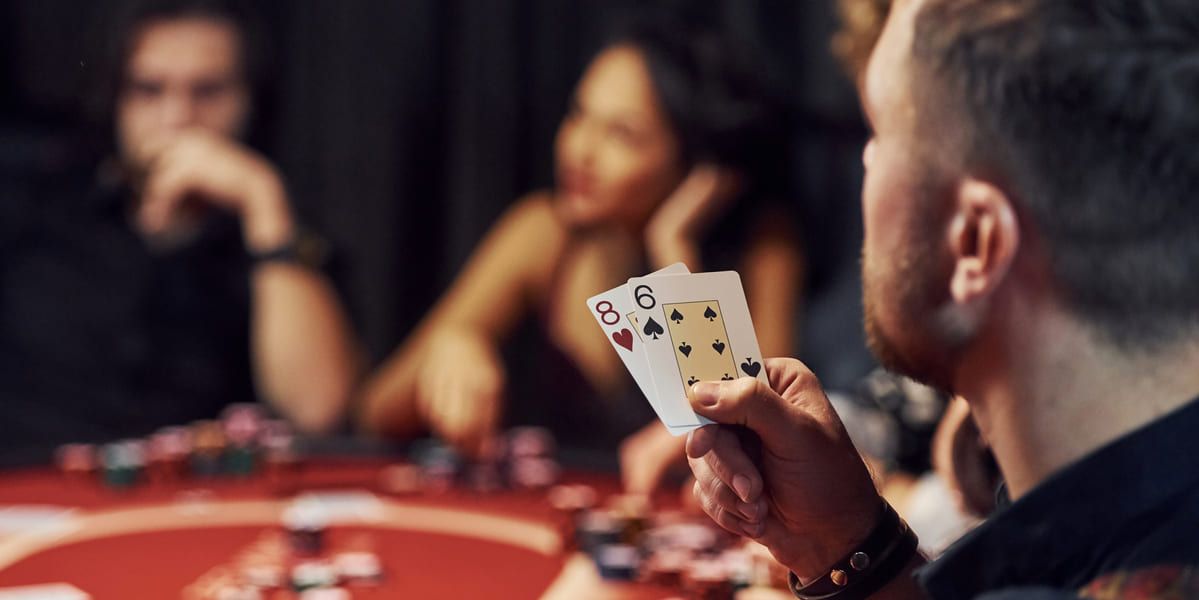 Trò lừa gạt ba thùng trong trò chơi No-Limit Hold'em | Tự nhiên8