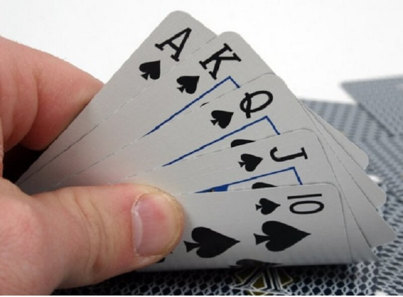 Công cụ phá sảnh là gì? Mẹo chơi Poker hiệu quả