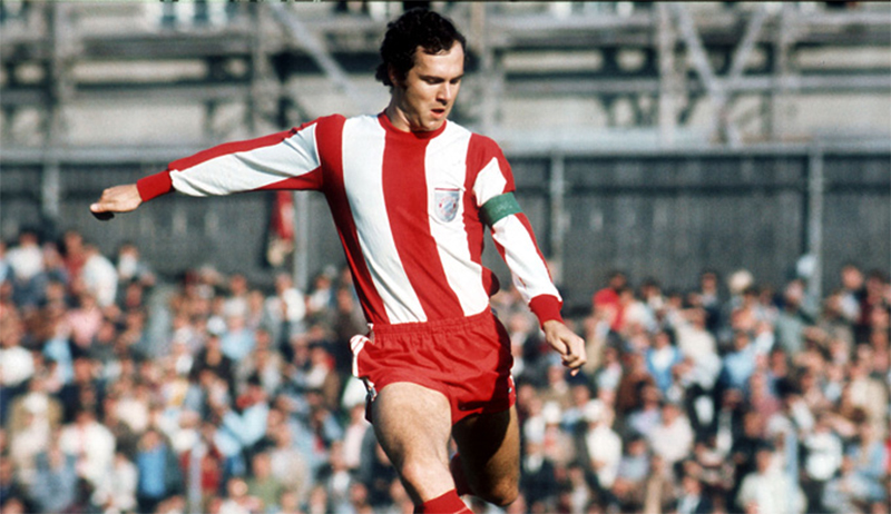 Hậu vệ là gì? Vai trò phổ biến của hậu vệ trong bóng đá