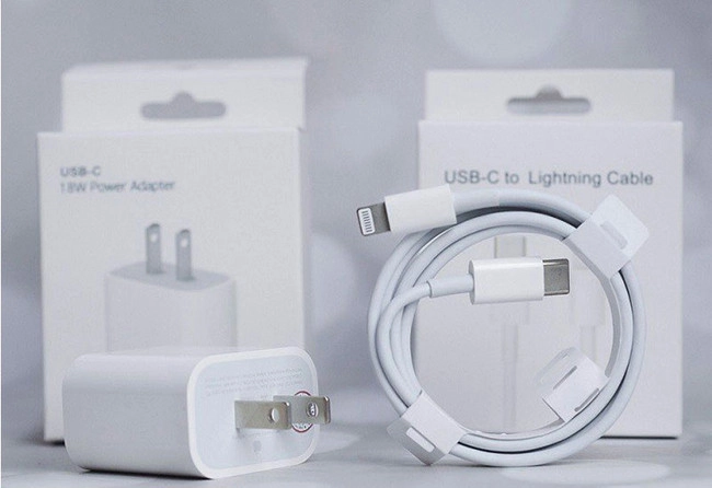 iphone-thay-pin-có-tác-dụng-gì-với-bộ-sạc-chính-hãng