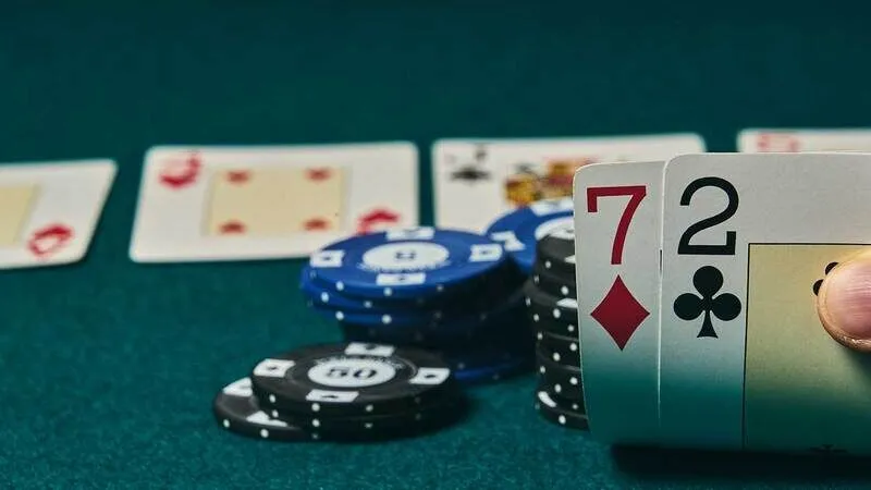 Làm thế nào để tính toán xác suất Poker? Phương pháp chính xác nhất