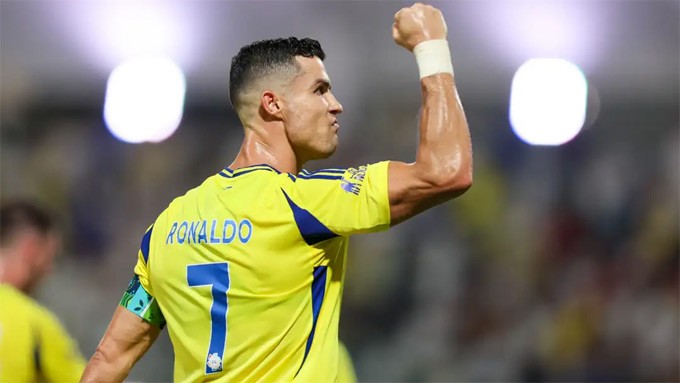 Cristiano Ronaldo thống trị các giải thưởng cá nhân của Saudi Pro League mặc dù Al Nassr ra về tay trắng