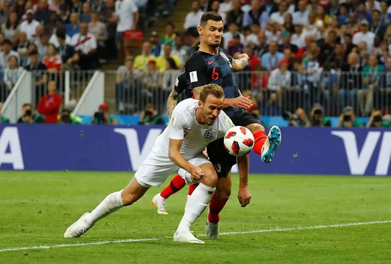 Các Kỹ Thuật Tì Đè Đúng Luật Trong Bóng Đá Hiệu Quả Nhất