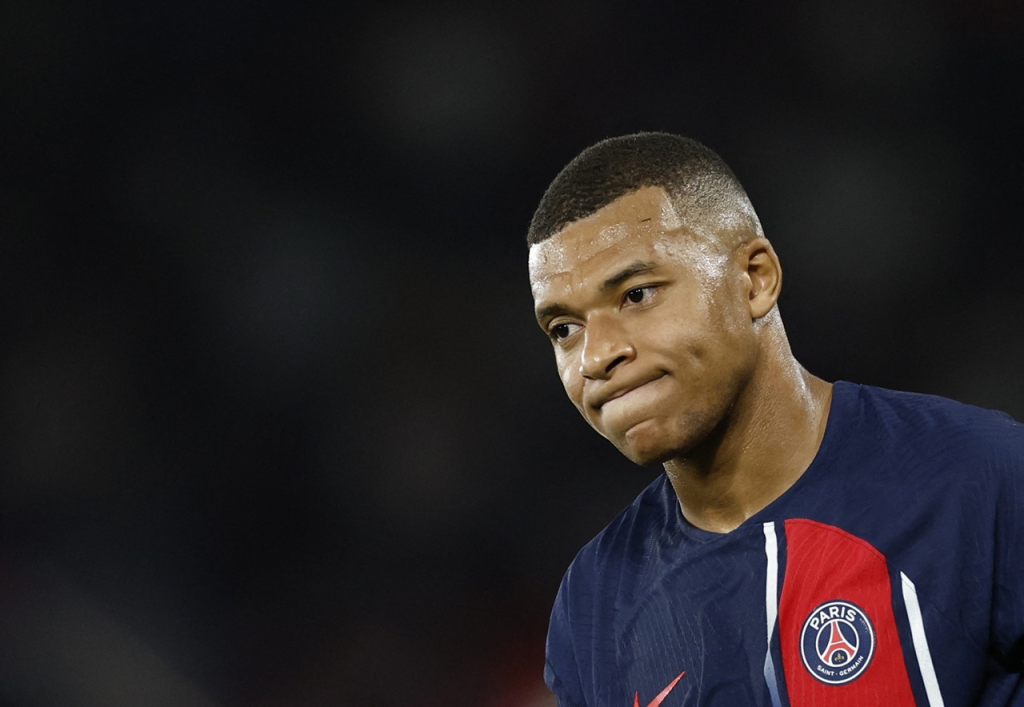 Kylian Mbappé - thần đồng người Pháp