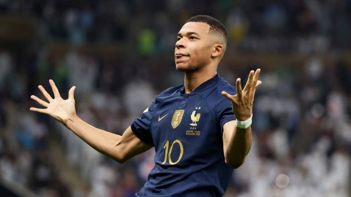 Kylian Mbappé - thần đồng người Pháp