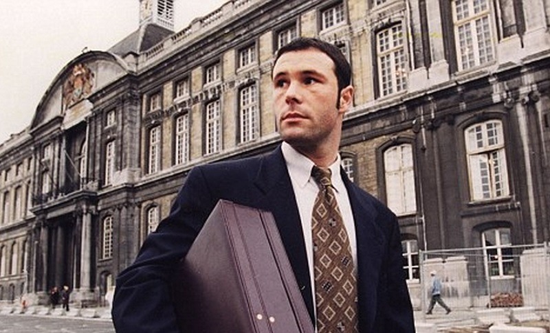 Luật Bosman là gì? Luật Bosman đã thay đổi bóng đá như thế nào?