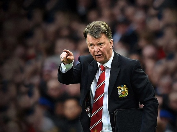 Van Gaal khẳng định bị người cũ của M.U hãm hại