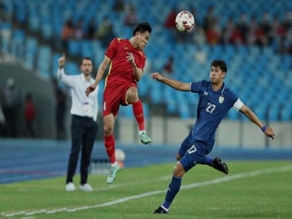 Cách cạnh tranh hiệu quả để giành bóng cao và những điều cần lưu ý