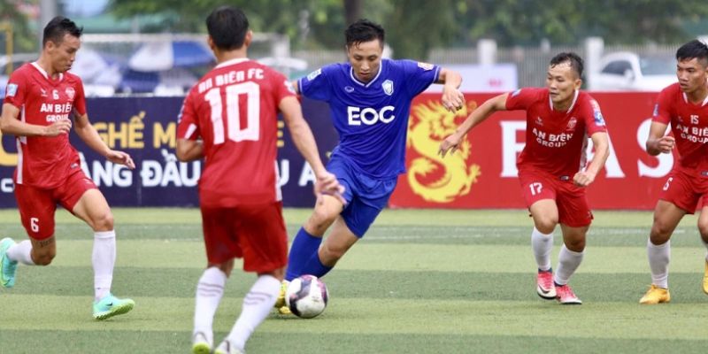 Các Vị Trí Trong Bóng Đá 5 Người Quan Trọng Bet Thủ Cần Nắm