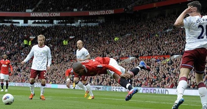 Top 10 Cầu thủ bị ghét nhất trong Thế giới bóng đá - toplist.vn