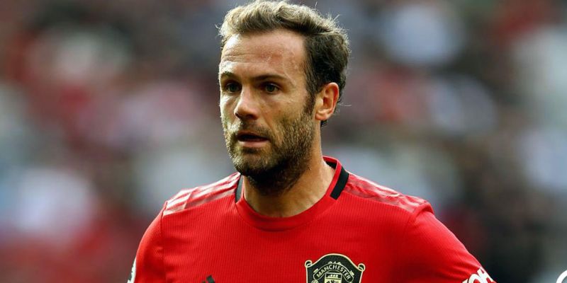 Juan Mata sở hữu hai bằng đại học
