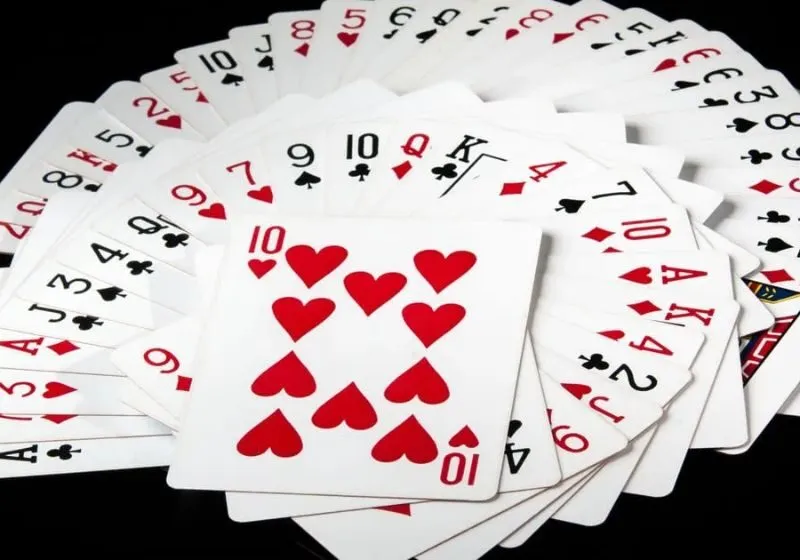 Flush poker là gì? Cách chơi và mẹo dùng thùng poker