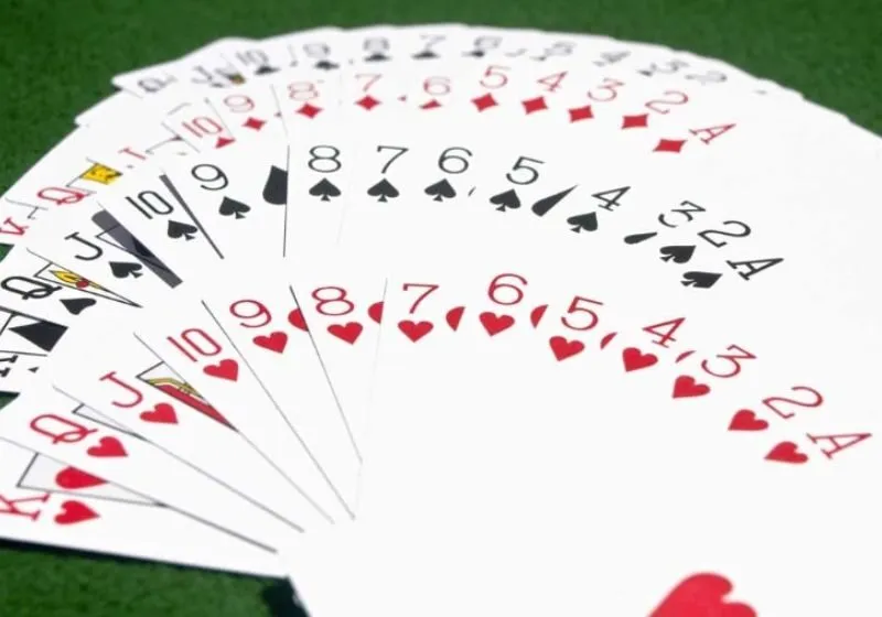 Flush poker là gì? Cách chơi và mẹo dùng thùng poker