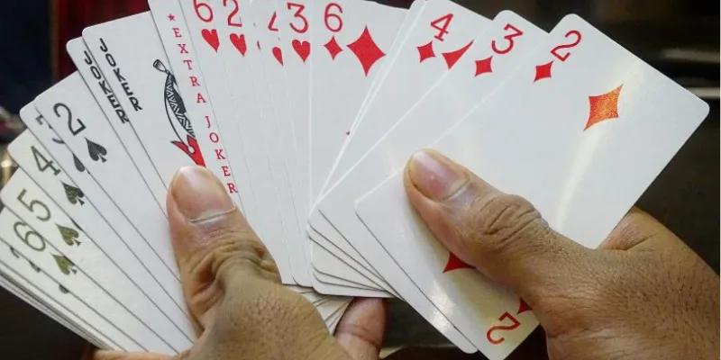 Mẹo xếp bài tiến lên – Hiểu luật chơi và cách sắp xếp bài hiệu quả