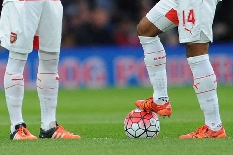 Khám Phá Luật Thả Bóng Trong Bóng Đá Không Phải Ai Cũng Biết