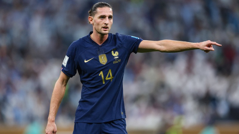 Có thể tài năng của cầu thủ Adrien Rabiot luôn bị coi thường Cầu thủ Adrien Rabiot - Sai lầm hủy hoại dần tài năng