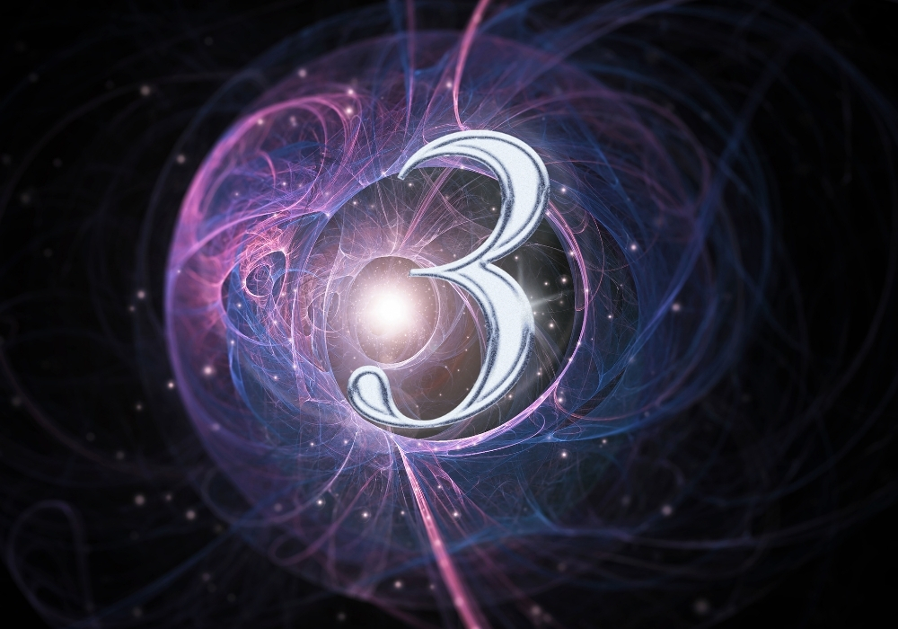 Số 3 có ý nghĩa gì trong phong thuỷ, tình yêu? Giải mã số 3