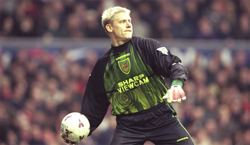 thủ môn peter schmeichel mu