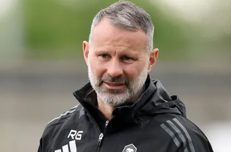 Sự Nghiệp Cầu Thủ Ryan Giggs: Huyền Thoại Bất Tử Của Man United